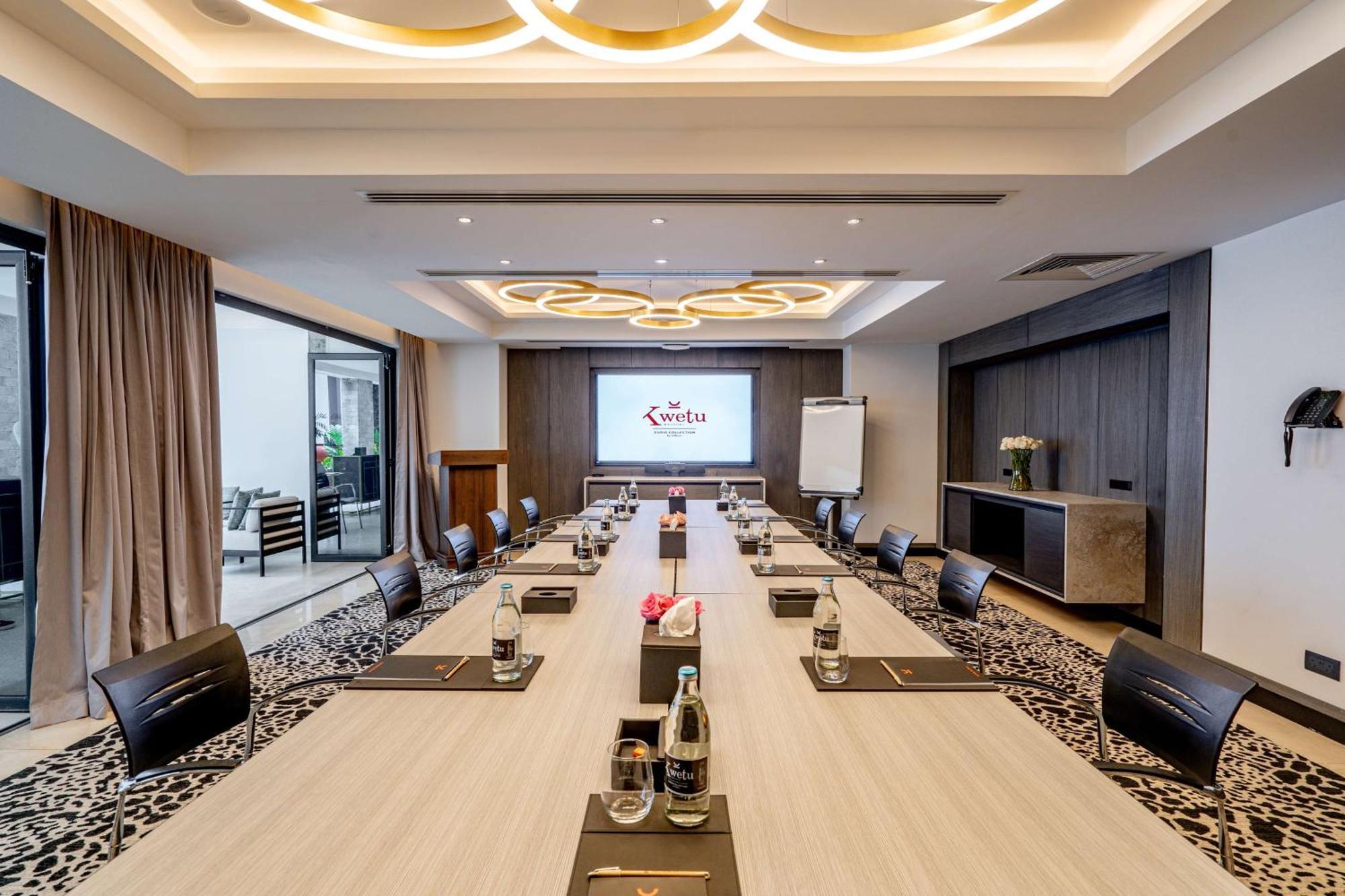 Hotel Kwetu Nairobi, Curio Collection By Hilton Exterior foto