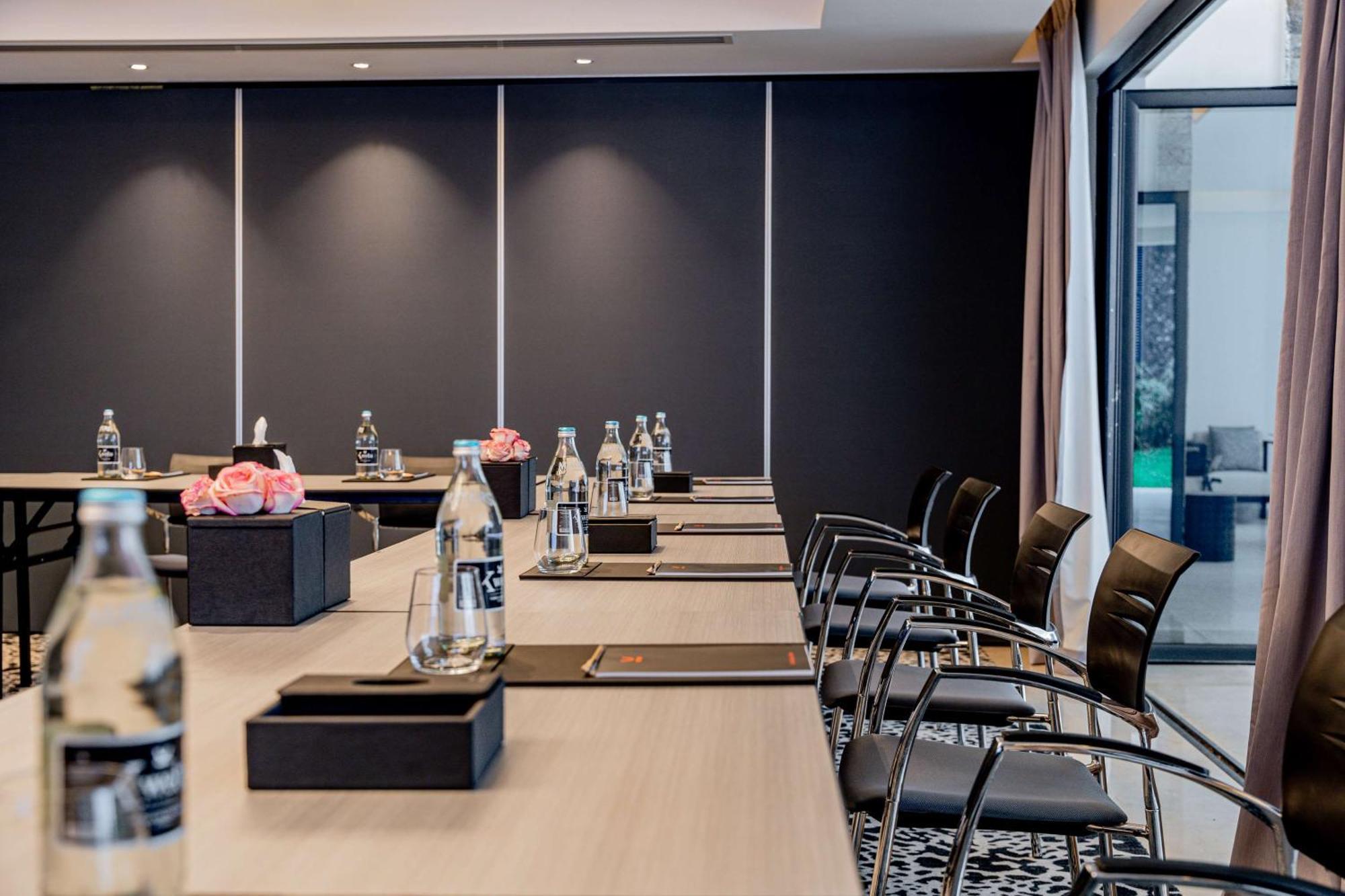 Hotel Kwetu Nairobi, Curio Collection By Hilton Exterior foto