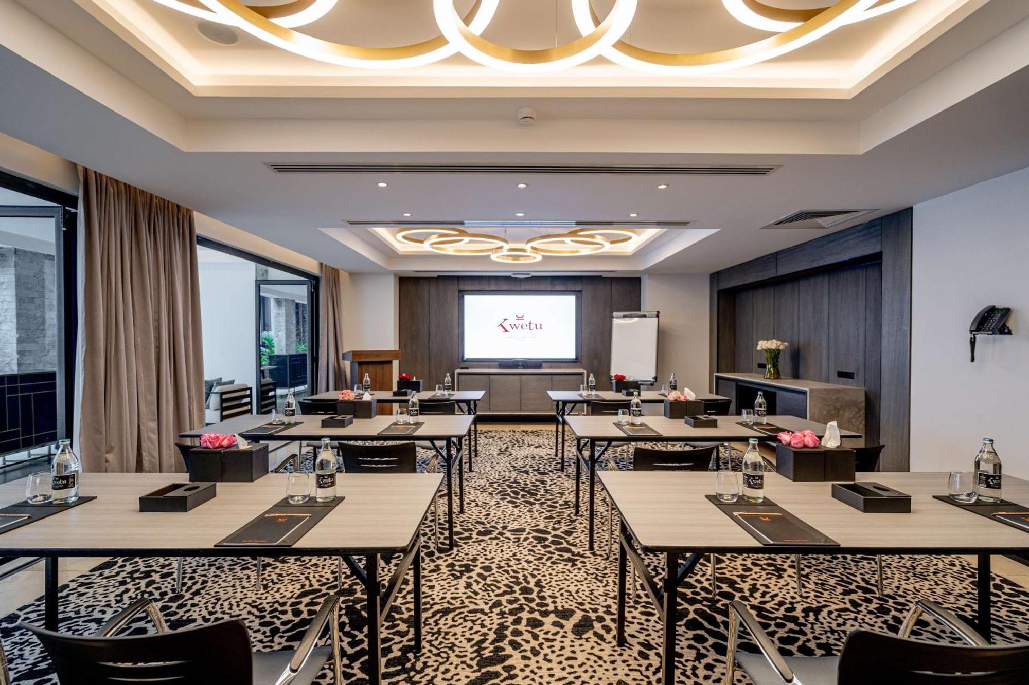 Hotel Kwetu Nairobi, Curio Collection By Hilton Exterior foto